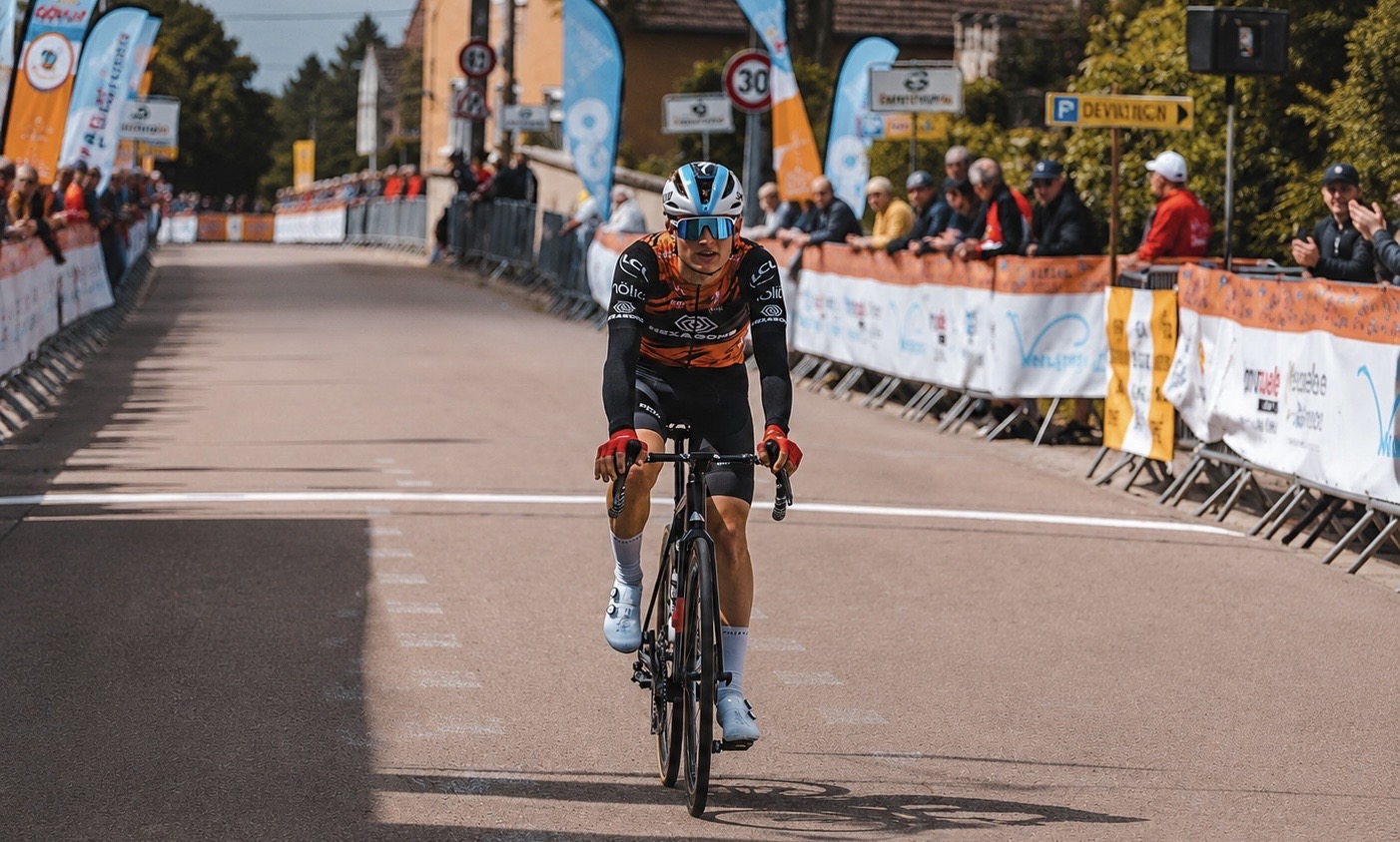 Thomas Fernandez en course cycliste U19